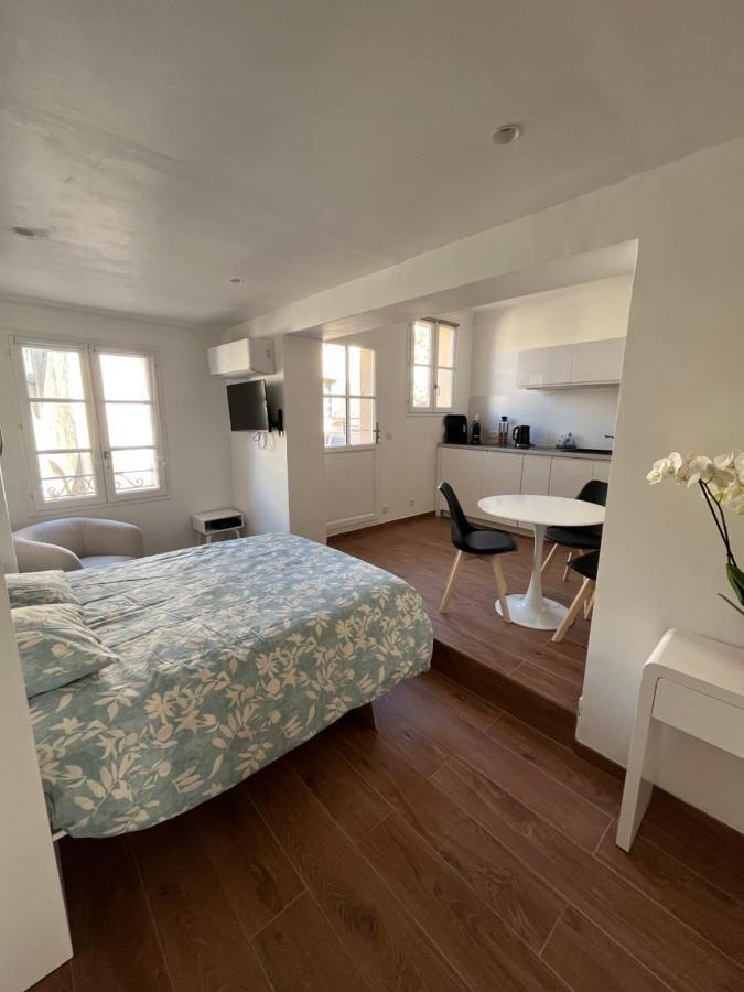 Saint-Tropez Centre - Grand Studio Avec Terrasse Exterior photo